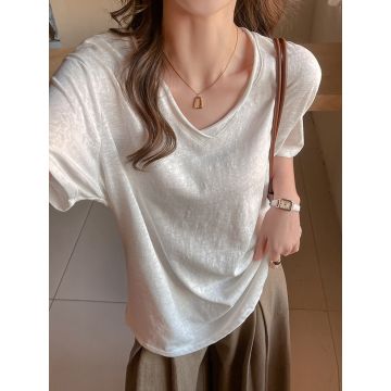 تيشيرت Rich Color كاجوال واسع بياقة V وأكمام قصيرة